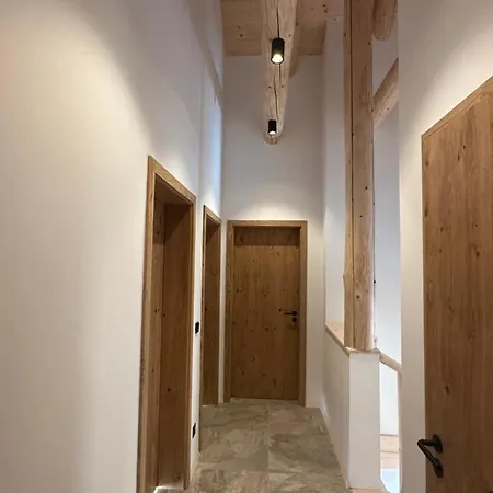 Non-sens By L'occitane 木屋 霍赫林德