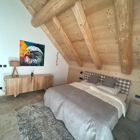 木屋 Non-sens By L'occitane