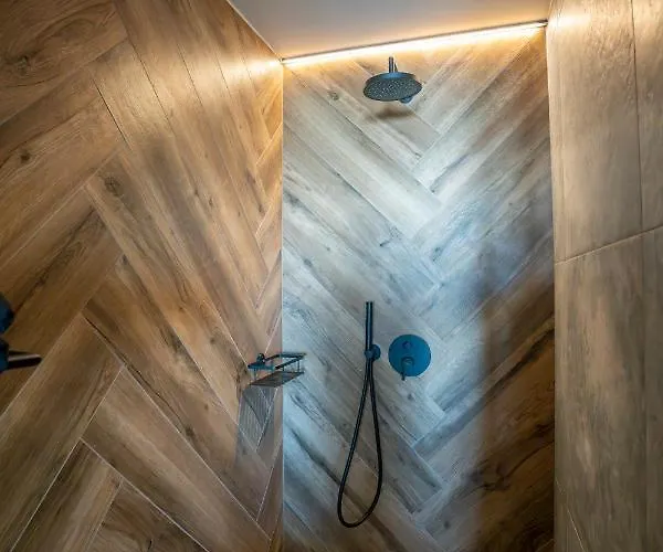 Non-sens By L'occitane Hochrindl